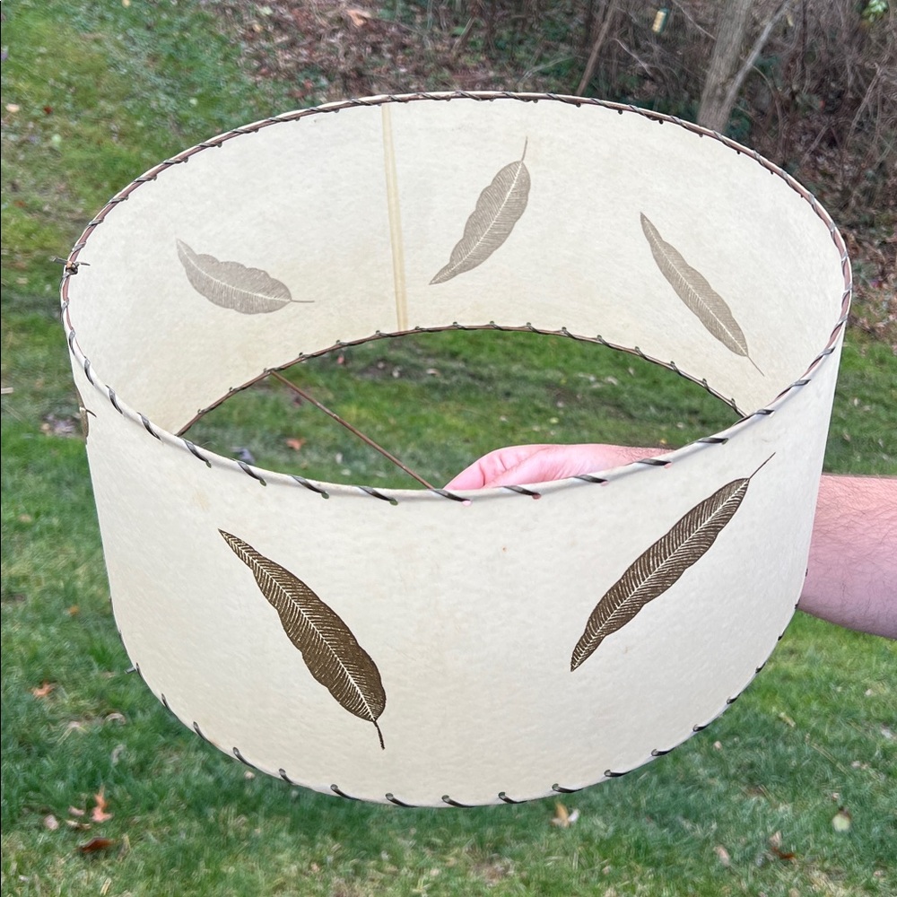 Vintage MCM Fiberglass Large Whip Stitch Lamp Shade Botanic Leaf Pattern - Picture 6 of 7
